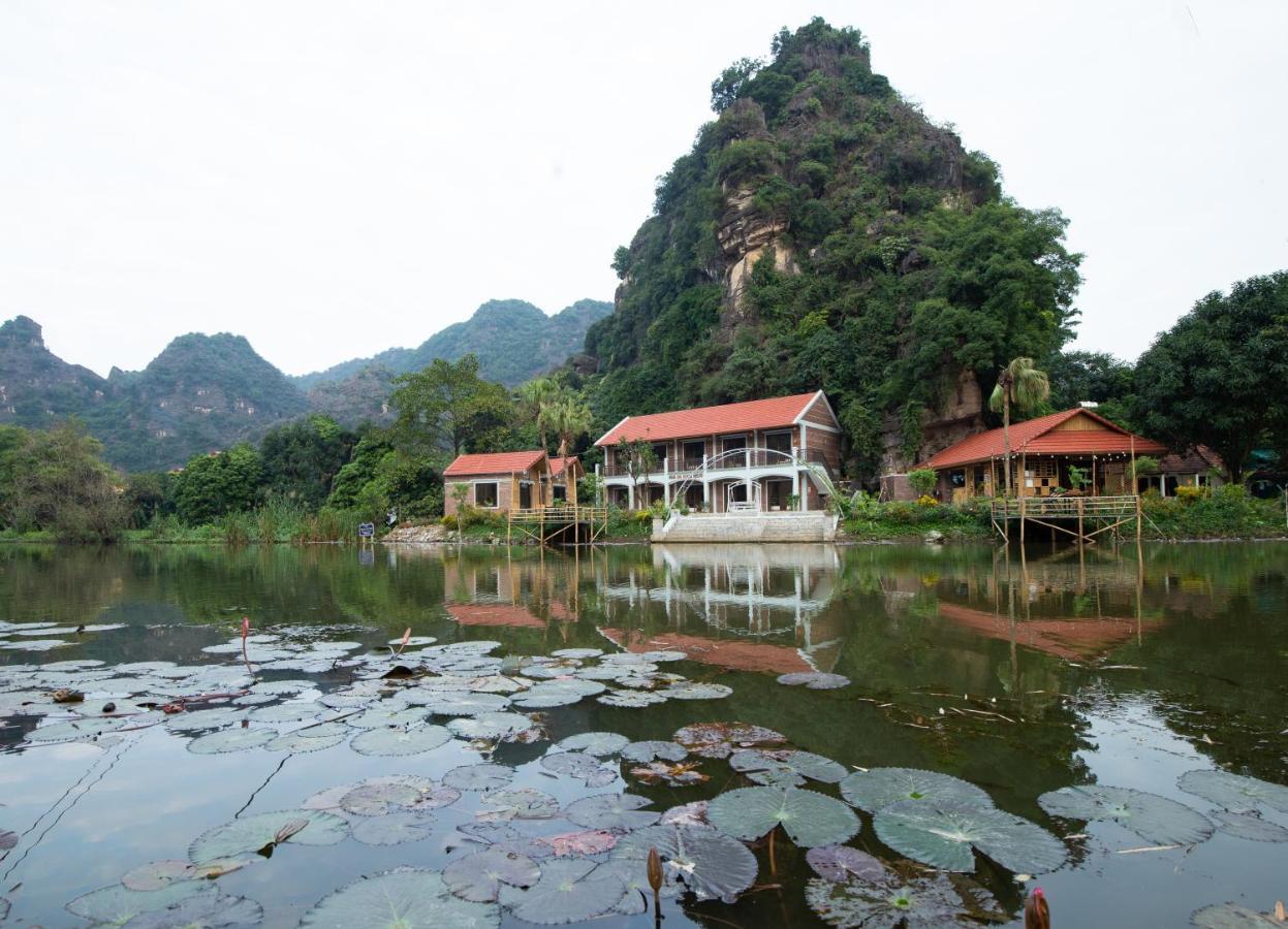 ฮวงหลง ริเวอร์ไซด์ Hotel นิญบิ่ญ ภายนอก รูปภาพ